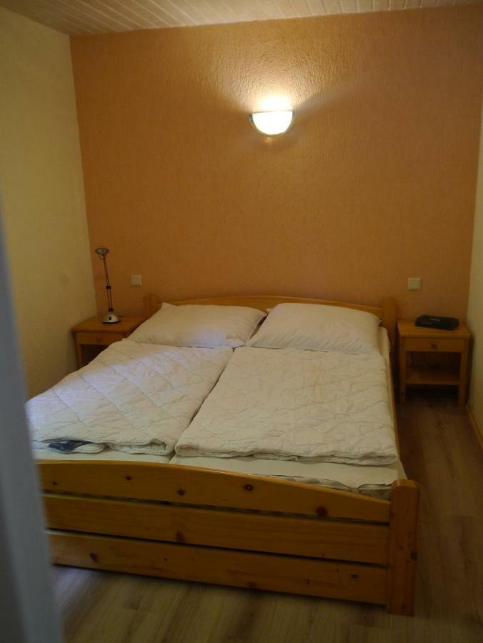 Apartamento Urlaub Unter Reet Bergen Auf Rugen Exterior foto